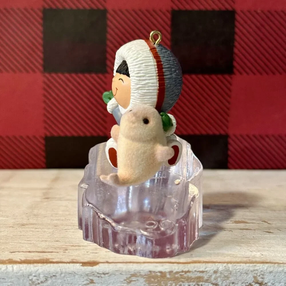 Hallmark 1990 frosty